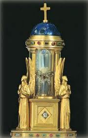 Accendi una candela – Santuario Madonna delle Lacrime di Siracusa